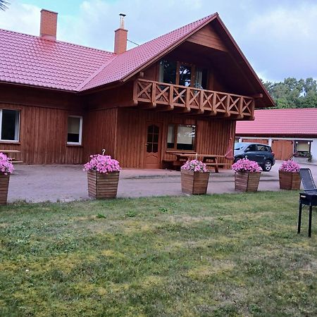 Guest House Vilcini Bernāti エクステリア 写真