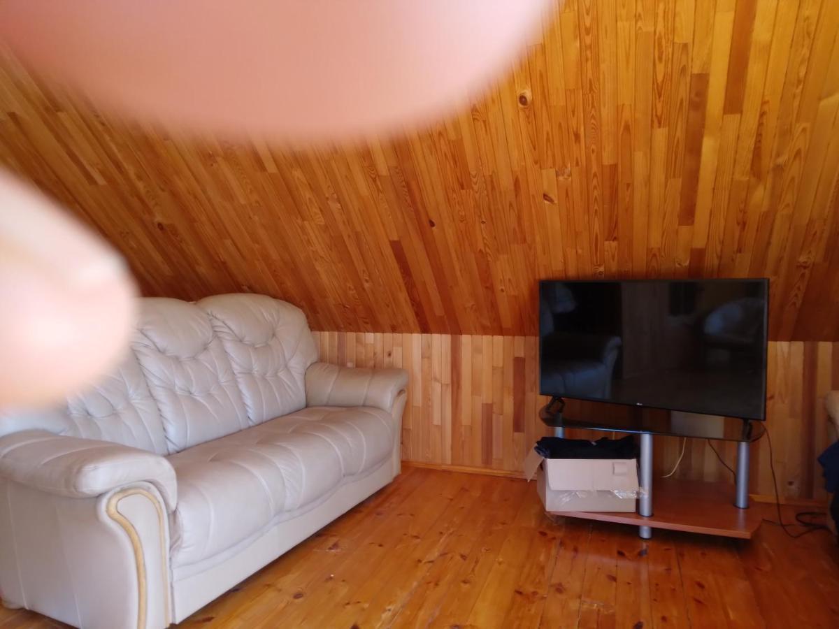 Guest House Vilcini Bernāti エクステリア 写真