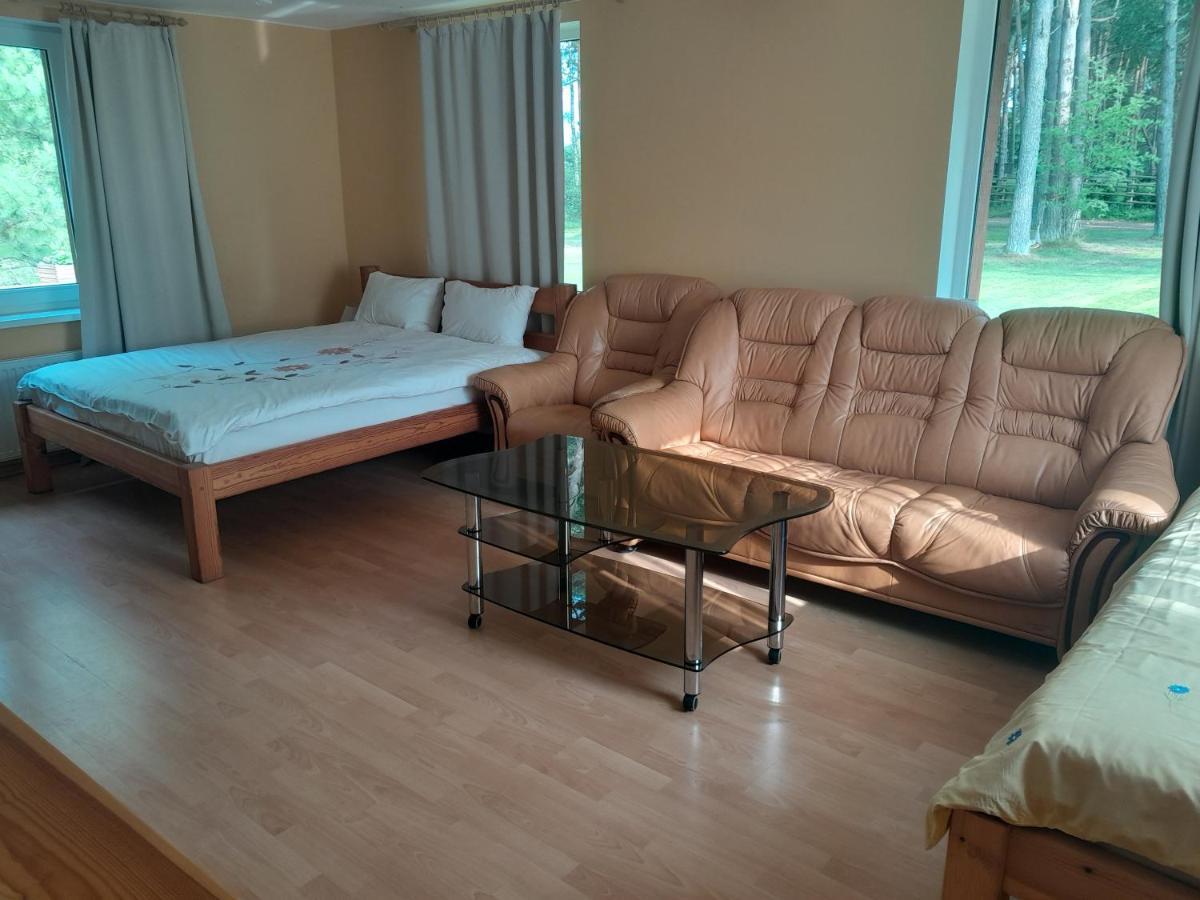 Guest House Vilcini Bernāti エクステリア 写真