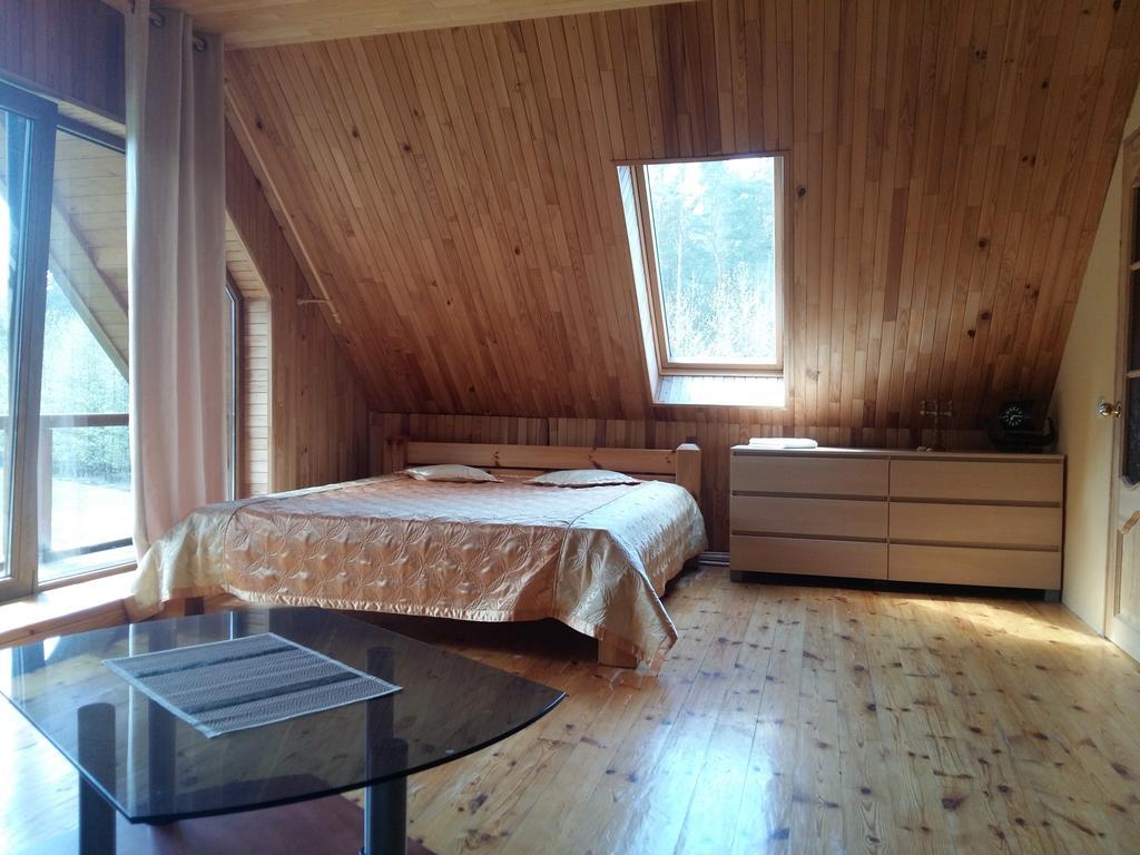 Guest House Vilcini Bernāti エクステリア 写真