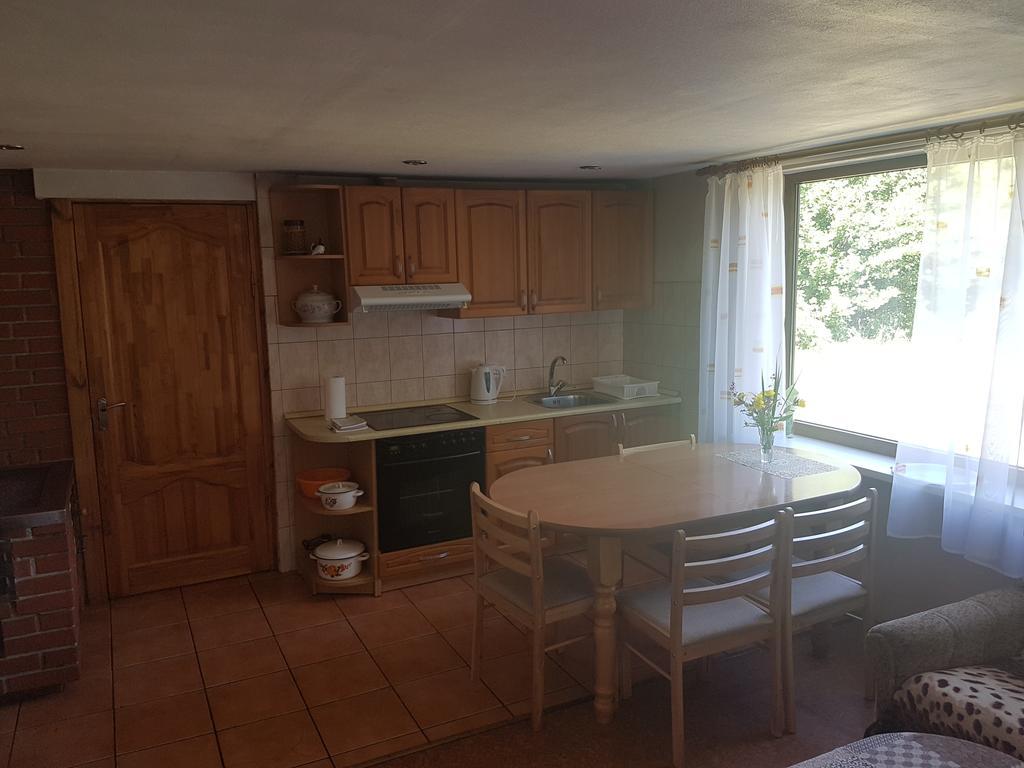Guest House Vilcini Bernāti エクステリア 写真